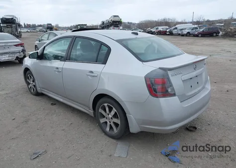 2011 Nissan Sentra 2.0Sr z USA, uszkodzony, nr VIN 3N1AB6AP6BL715189